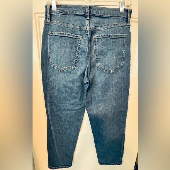 Banana Republic Factory High Rise Straight Jeans
Size 27/4 Petite - Picture 2 of 11